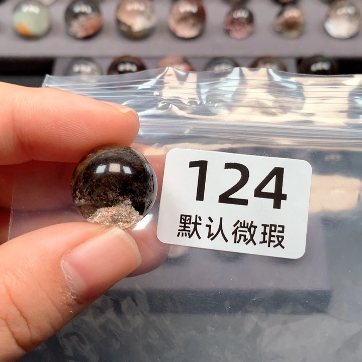 颈饰未镶嵌水晶坚*虫水晶