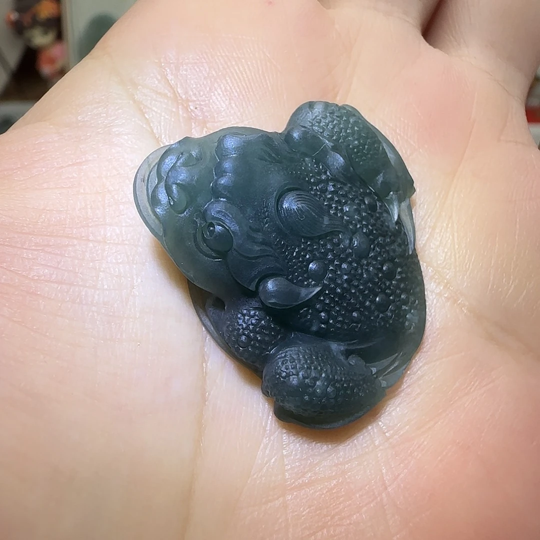 未镶嵌定制翡翠大威天龙翡翠定制