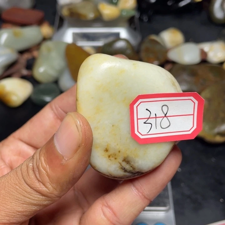 颈饰未镶嵌和田玉318