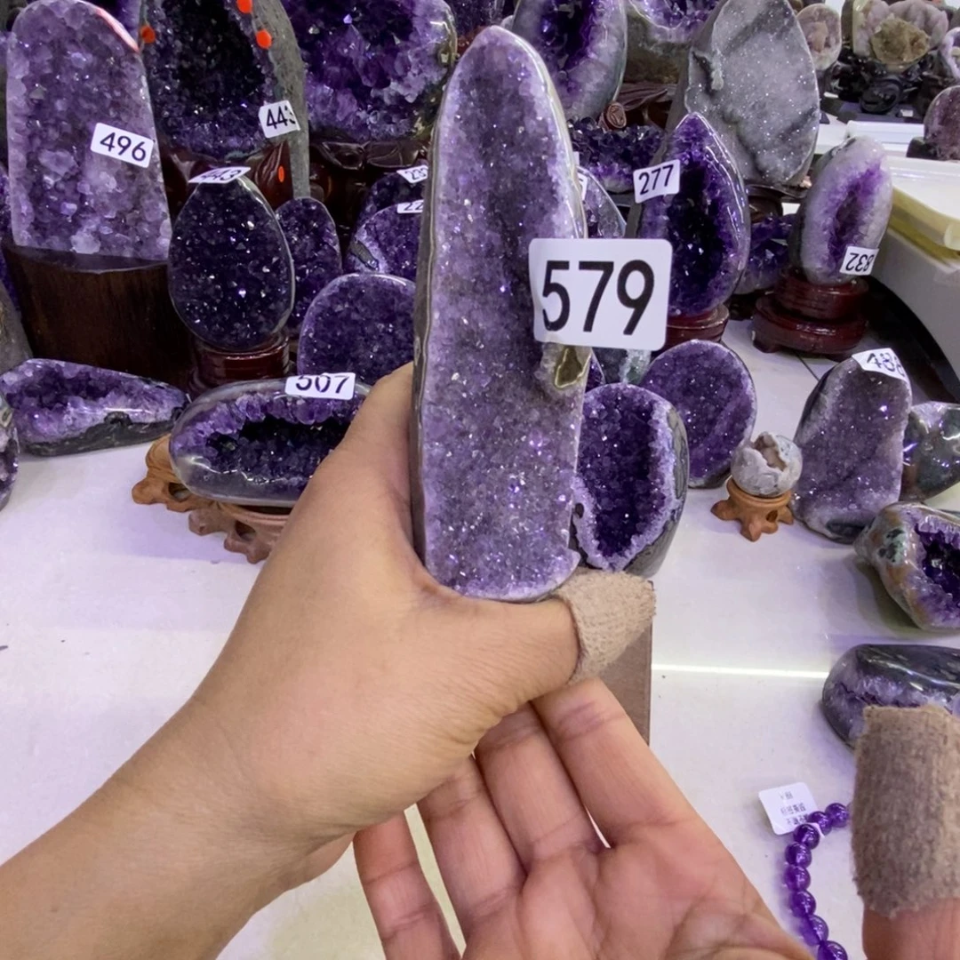 水晶大型摆件（非配饰）未镶嵌