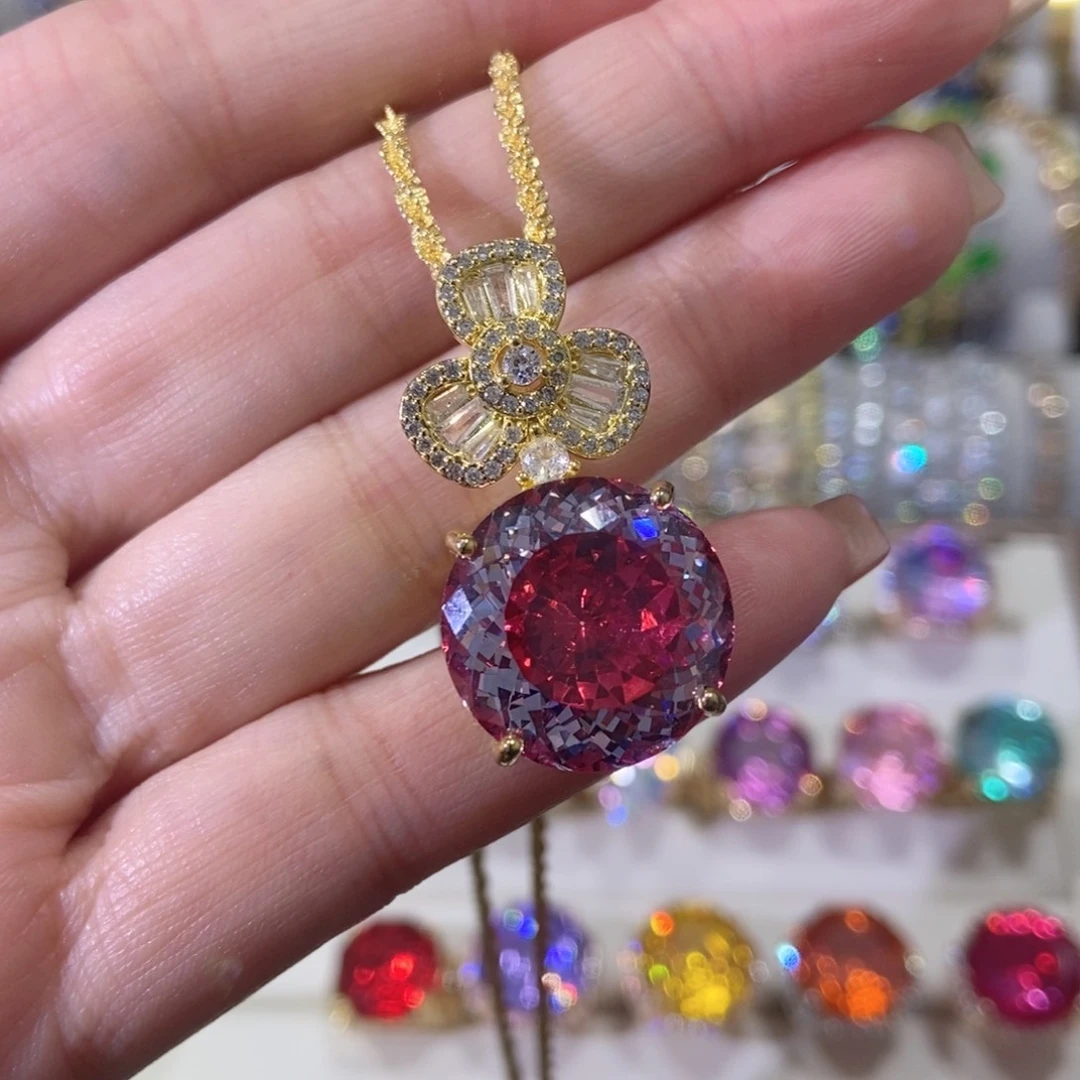 66锆石（处理）吊坠