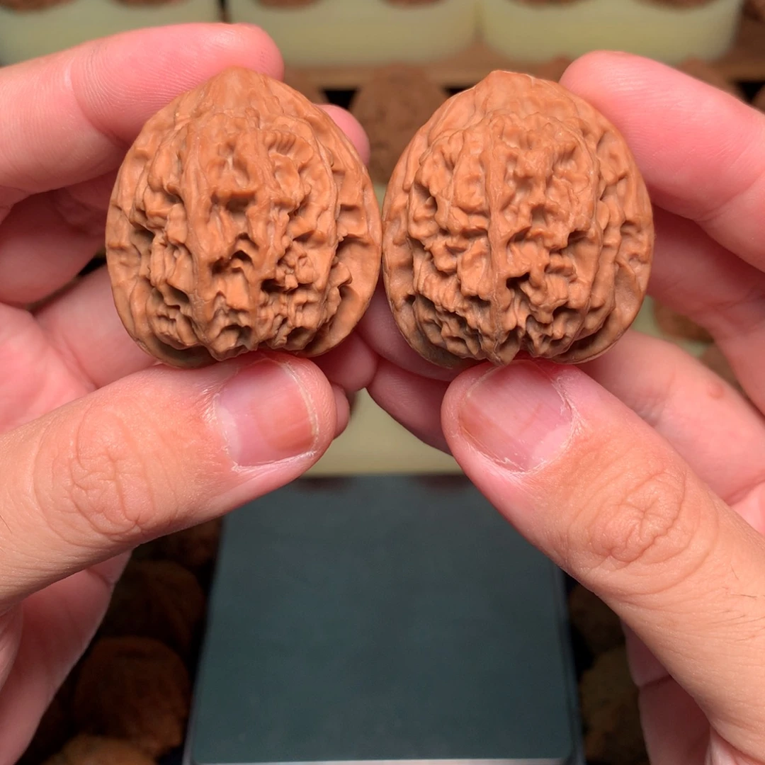 吊坠文玩核桃36原桩太行雪狮全品