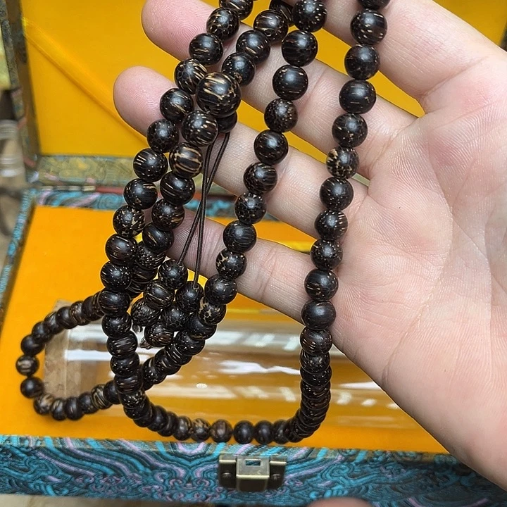 大叶紫檀（黑酸枝木类）