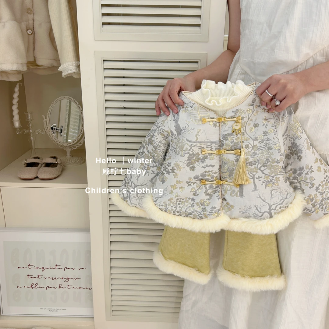 【现】女童国风套装汉服冬季新款周岁拜年服加厚保暖新中式两件套