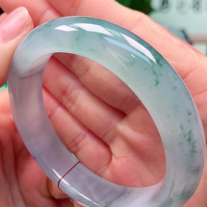 翡翠未镶嵌手镯天然翡翠手镯