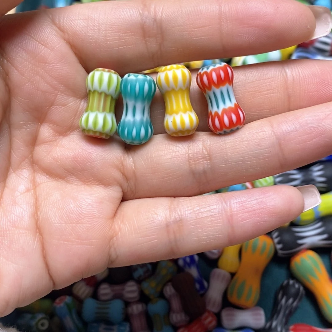 琉璃颈饰印度尼西亚倔强吉拍