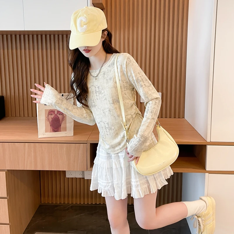 皱褶长袖扎染设计感上衣女2025早秋爆款韩版显瘦百搭减龄大码T恤