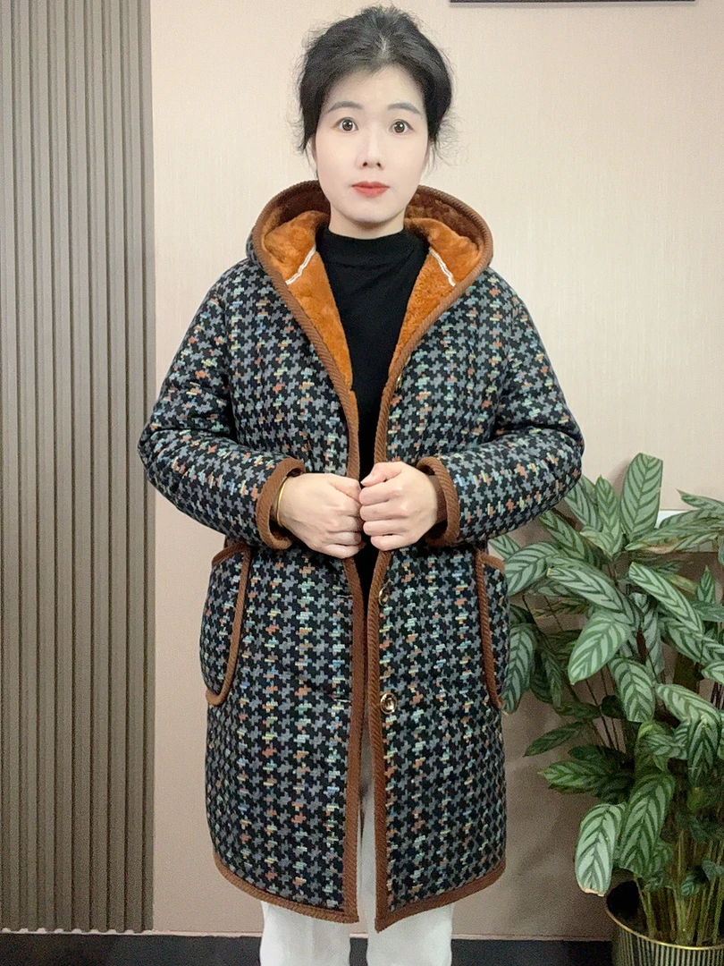3斤重加厚棉衣冬季妈妈装中长款加绒棉服中老年女保暖棉袄厚外套