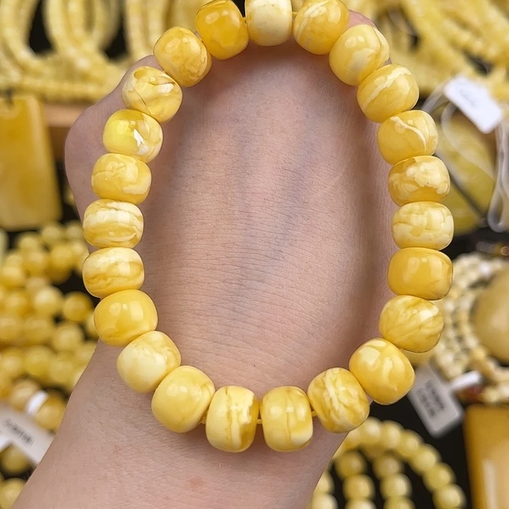 琥珀颈饰未镶嵌琥珀