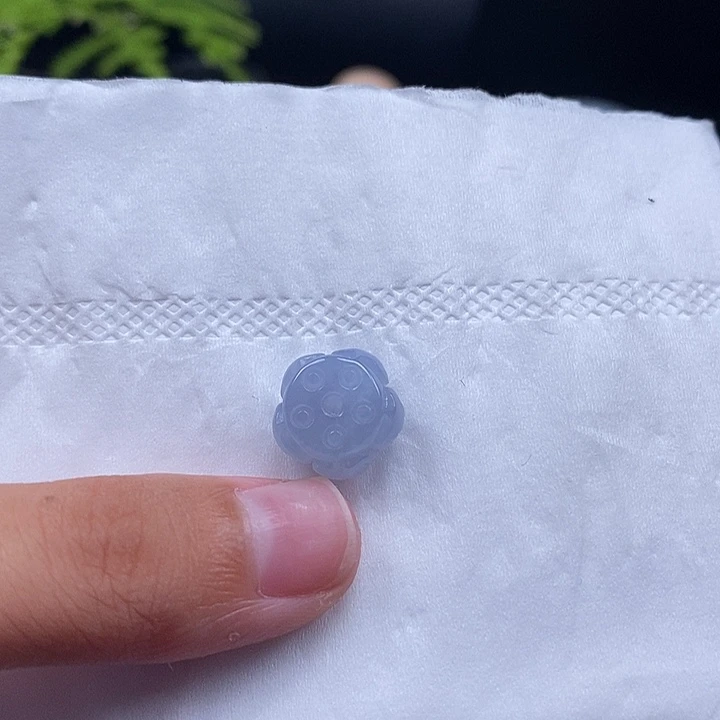 翡翠挂件未镶嵌吊坠