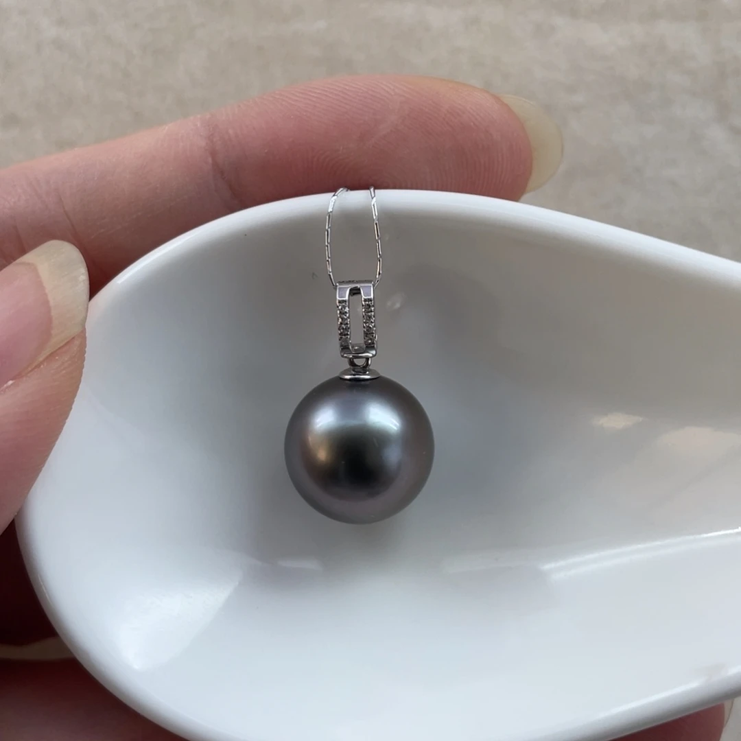 18K金镶嵌吊坠(不含链)海水珍珠12.0mm