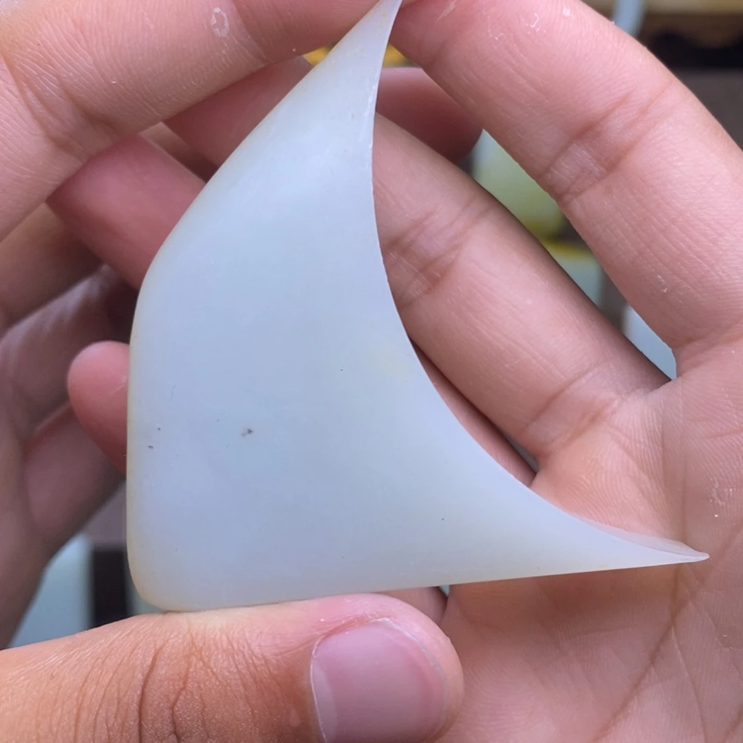 简***。未镶嵌吊坠定制和田玉