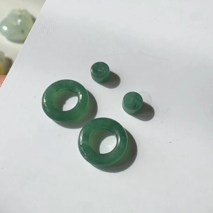 定制翡翠未镶嵌平安圈