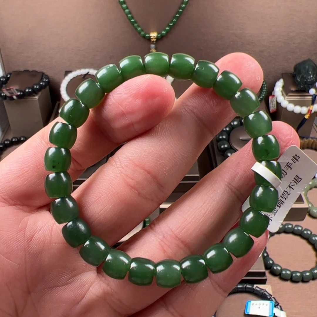 阿***虎吊坠(不含链)未镶嵌和田玉