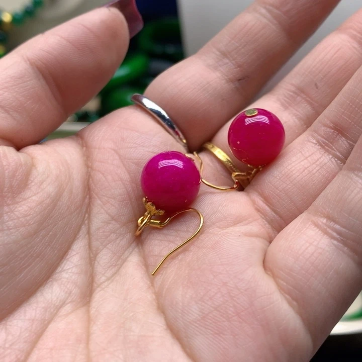 翡翠颈饰未镶嵌吊坠