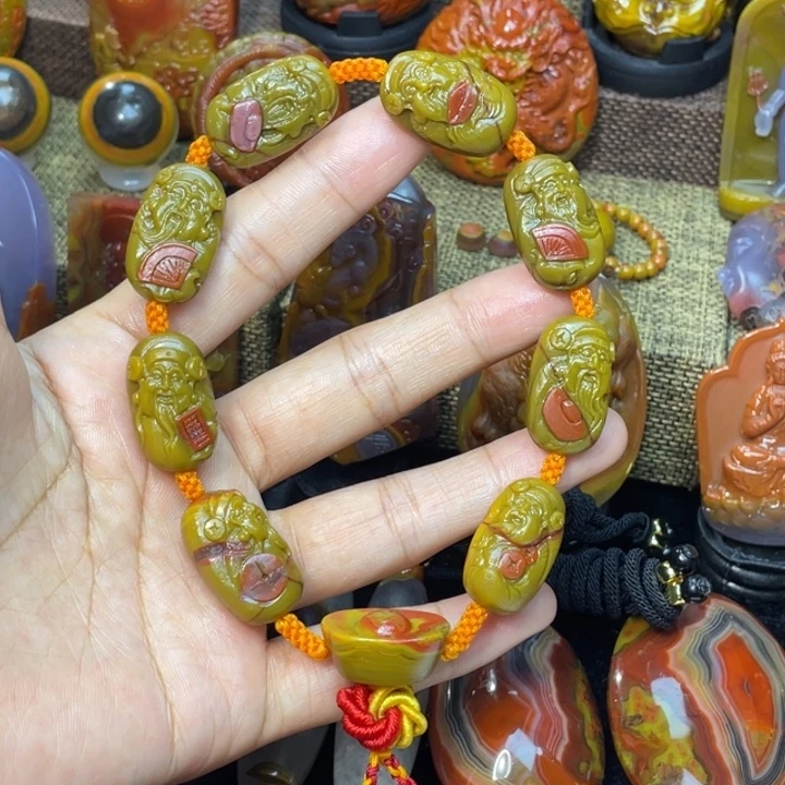 玛瑙/玉髓未镶嵌珠宝奇石刘大湾财神手持5888