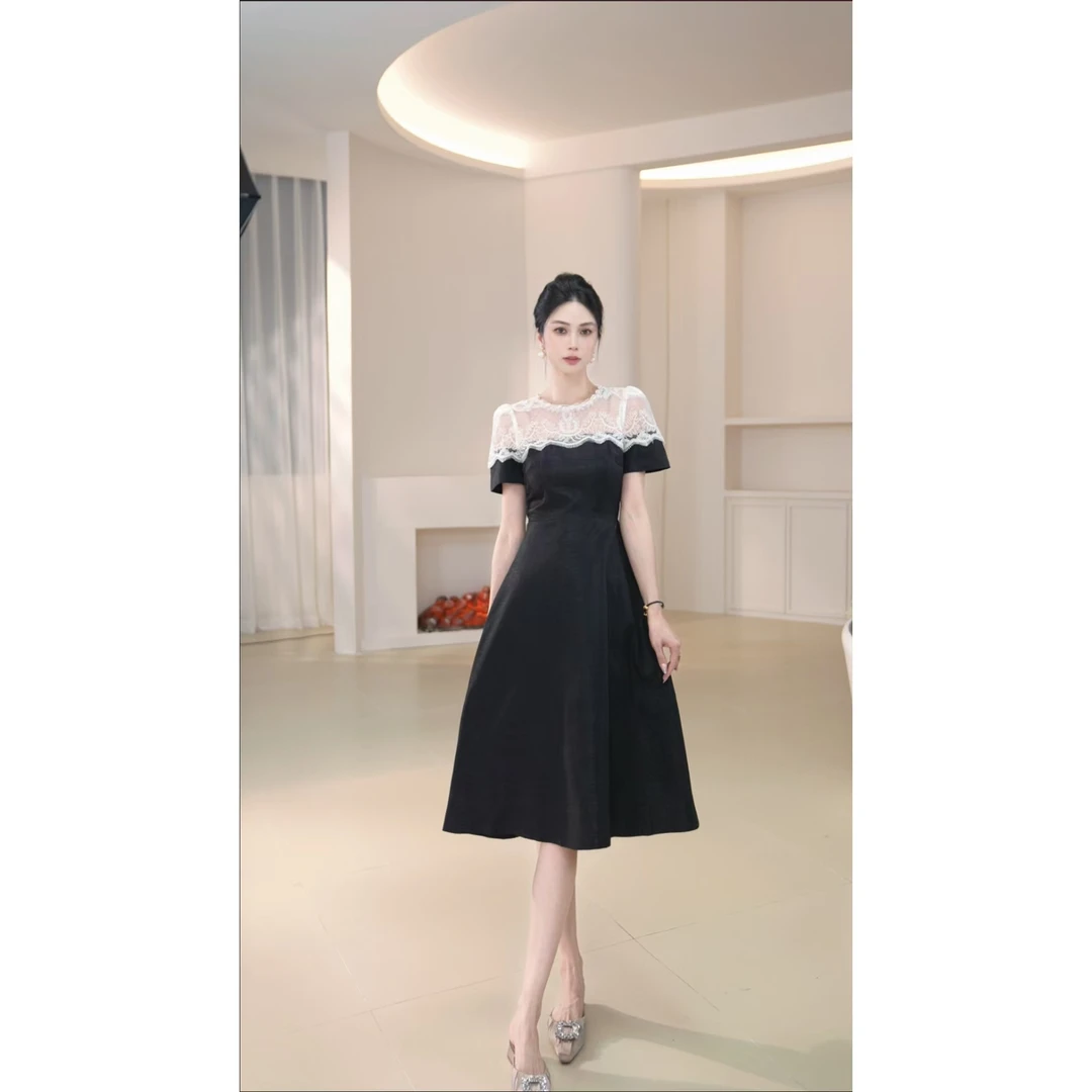 【宝总】时尚优雅收腰修身名媛宴会显瘦轻奢圆领设计感连衣裙21785