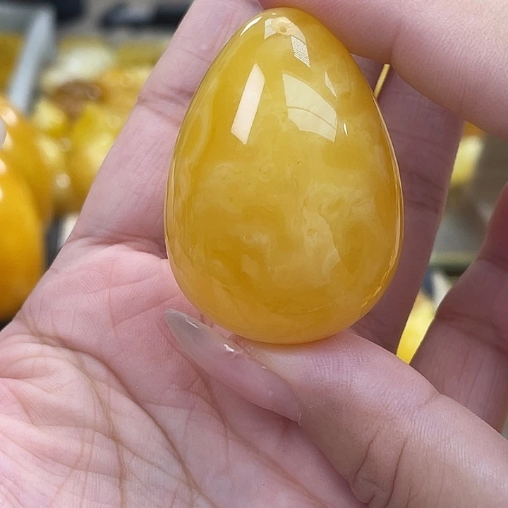琥珀未镶嵌珠宝奇石琥珀h13