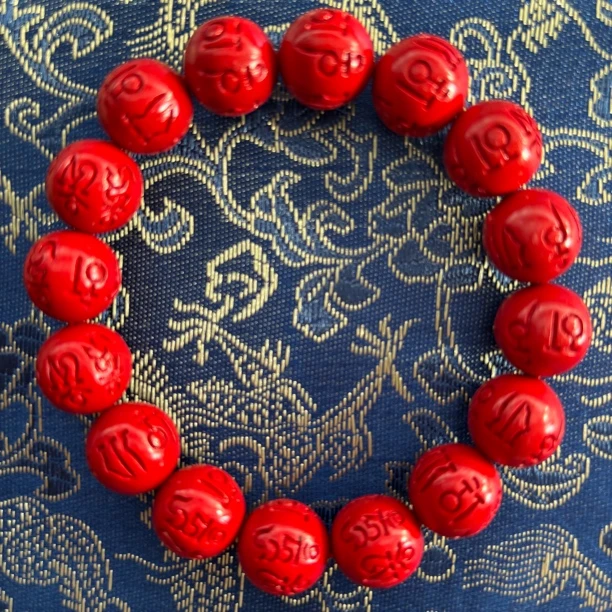 天然辰砂精品高端天然辰砂工艺品手串