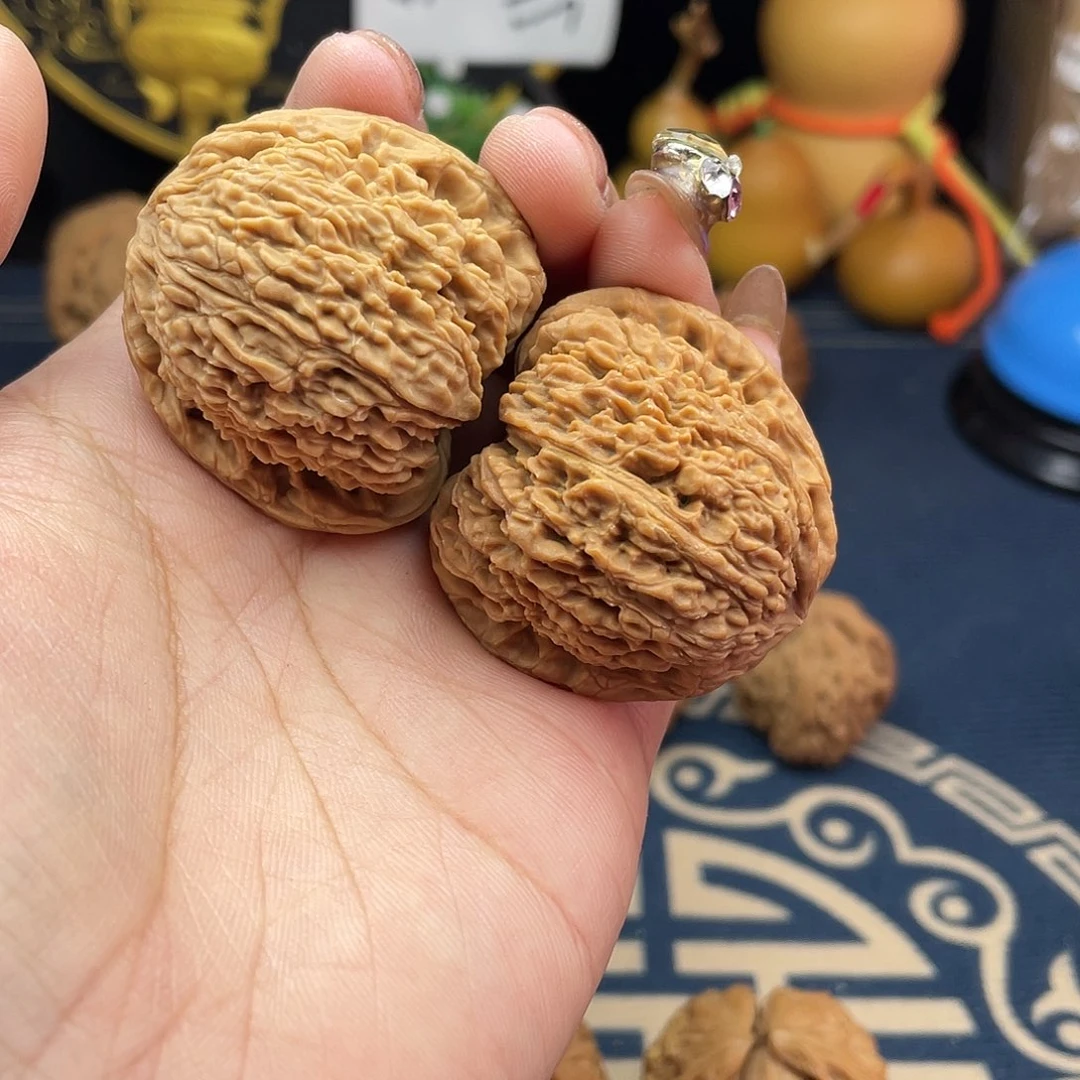 文玩核桃吊坠?****务涿鹿南疆