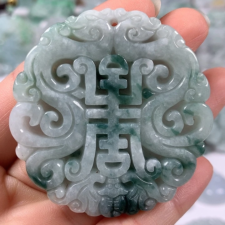 翡翠未镶嵌颈饰仿古龙行天下福利
