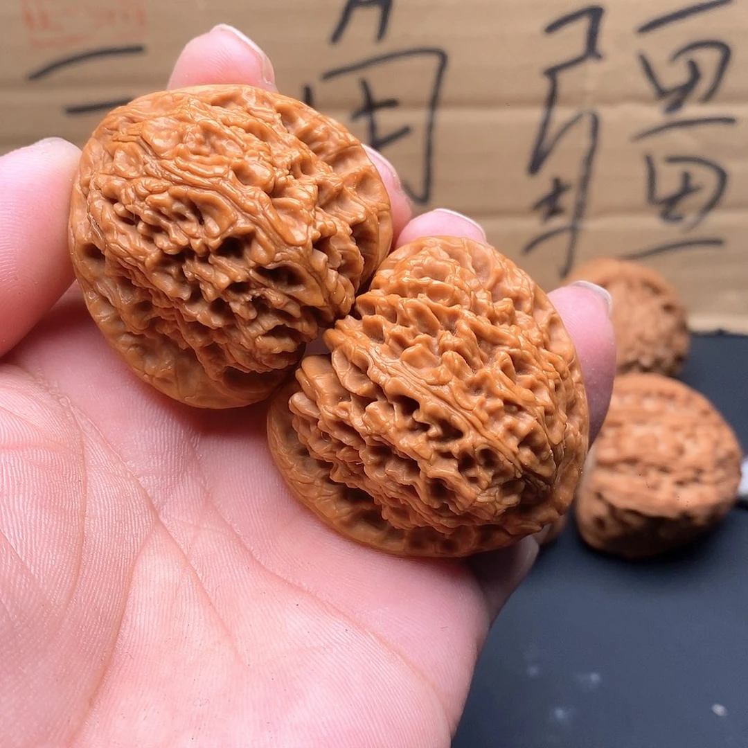 把件文玩核桃编号3三角疆42+