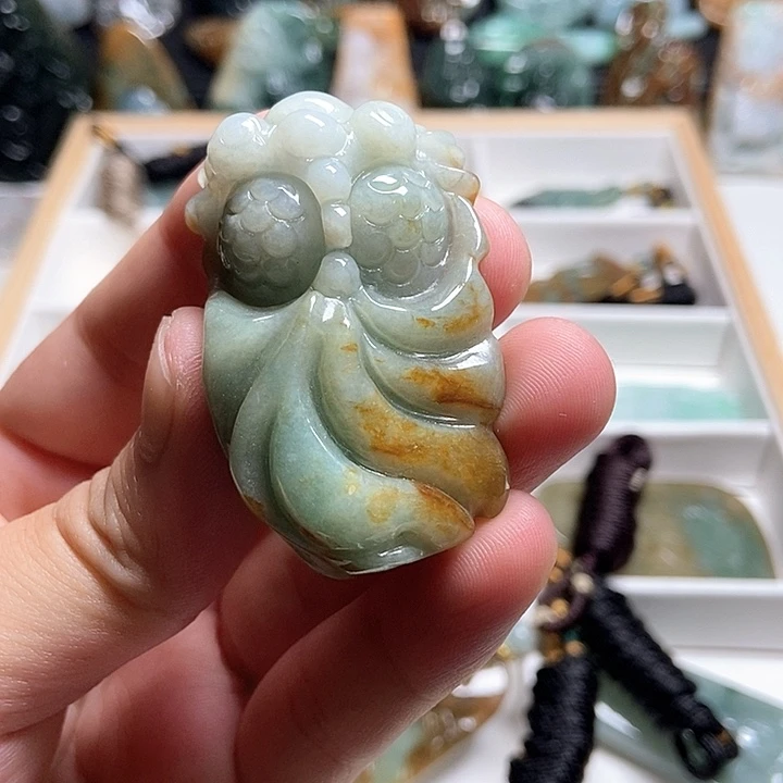 翡翠未镶嵌颈饰翡翠a货