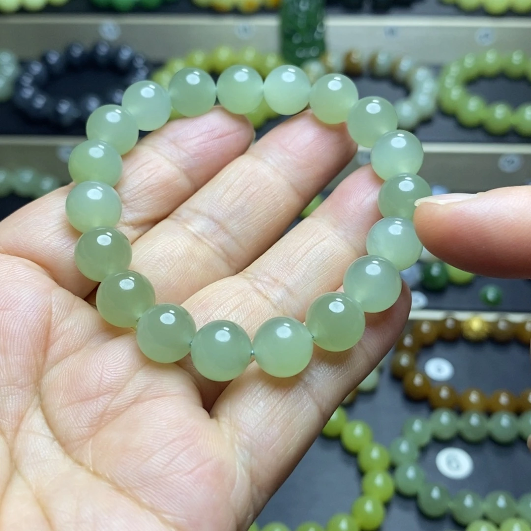 和田玉未镶嵌手串