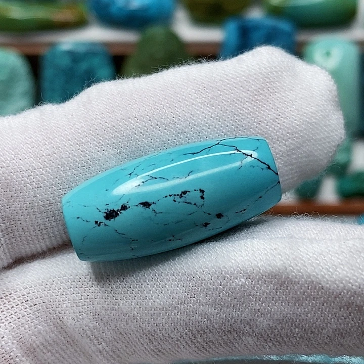 绿松石未镶嵌天然原矿 地大质检