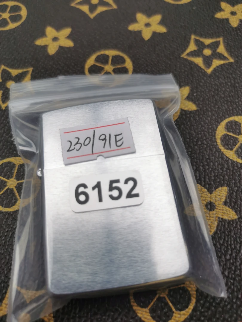 Zippo打火机回血91E拉丝光板-6152