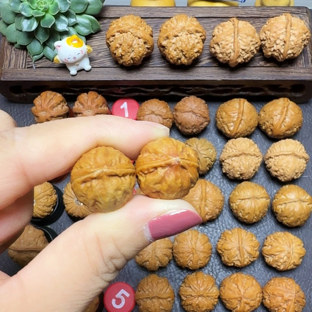 把件文玩核桃19尺小金豆练手对花皮013