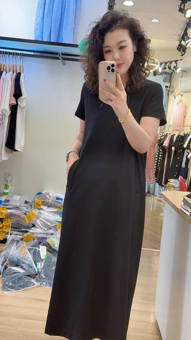 水淼2025夏季新款0764-时尚休闲 针织连衣裙