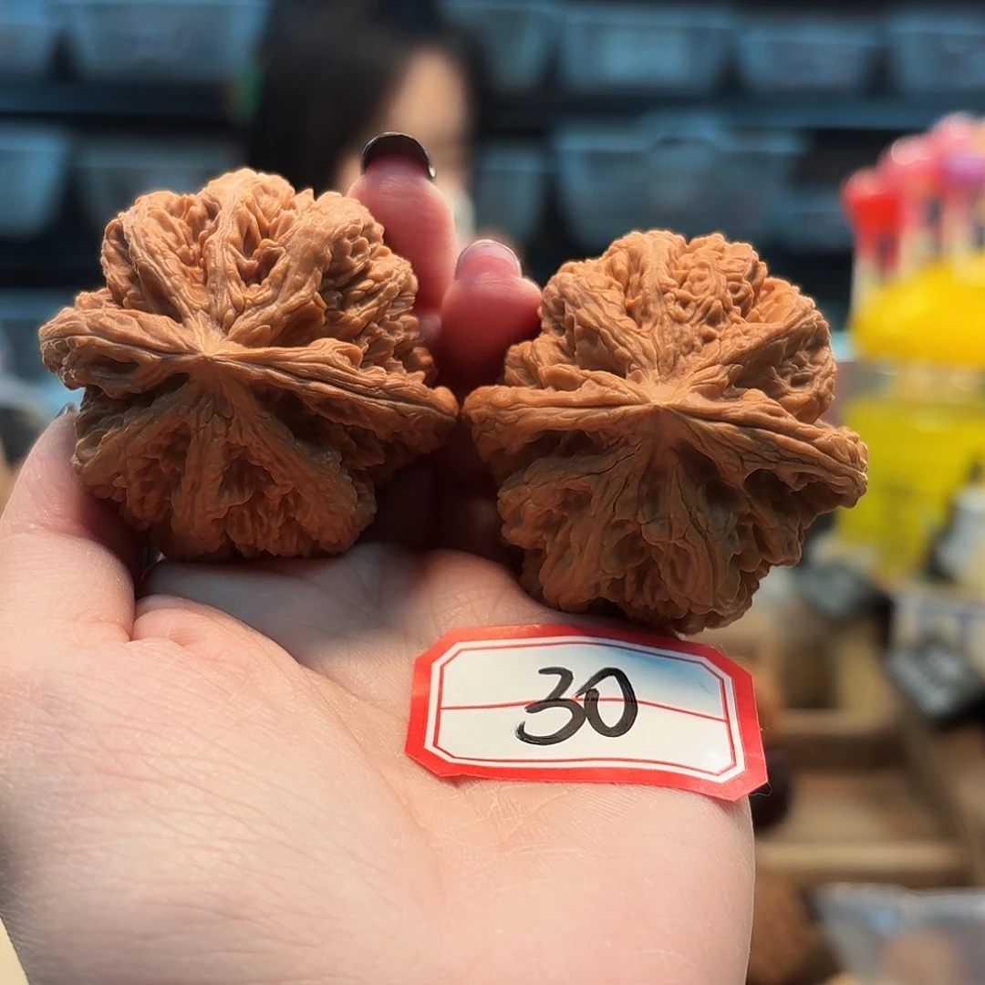 文玩核桃吊坠大粗筋48尺