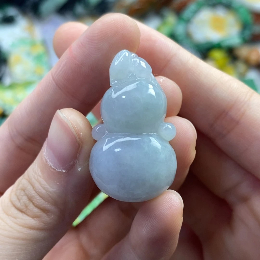 翡翠未镶嵌颈饰吊坠