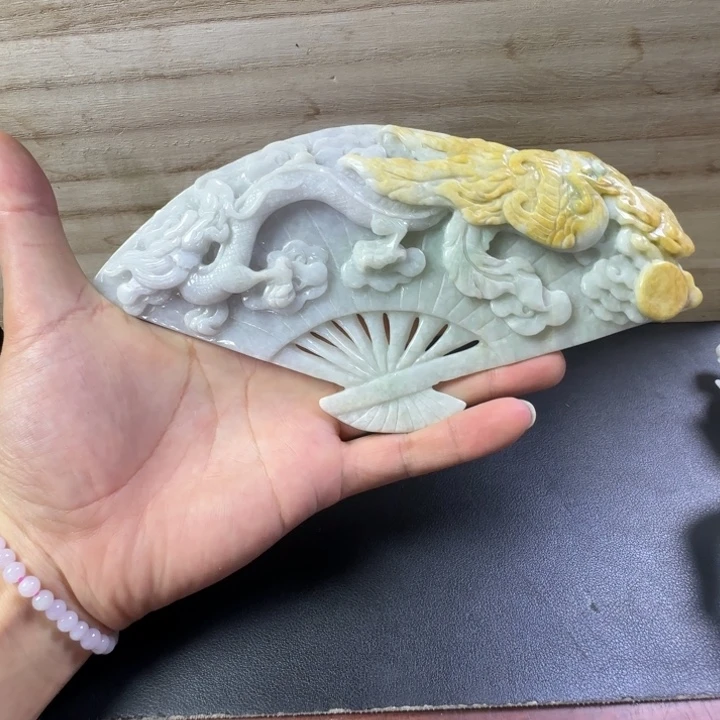 翡翠未镶嵌把件翡翠