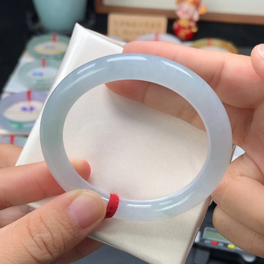 翡翠未镶嵌手镯42号