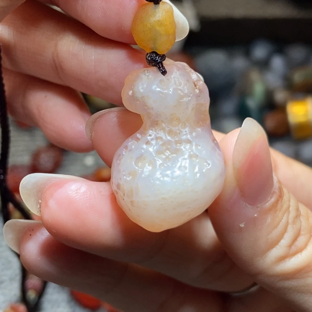 未镶嵌玛瑙/玉髓珠宝半成品
