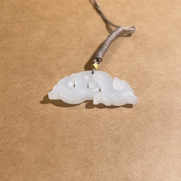 项链未镶嵌和田玉