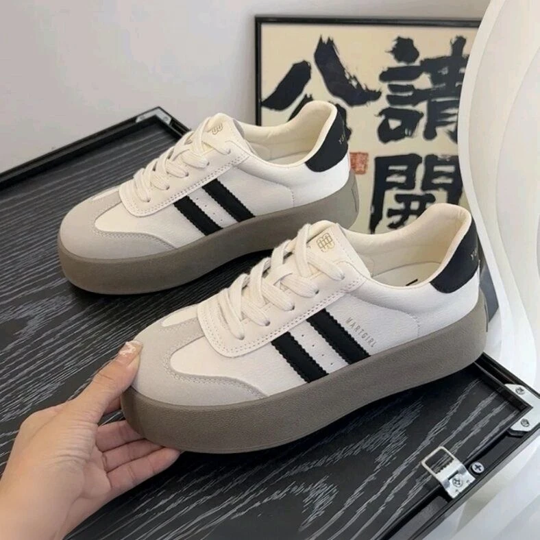 2025新款超火休闲运动鞋爆款百搭小白鞋厚底板鞋女设计款