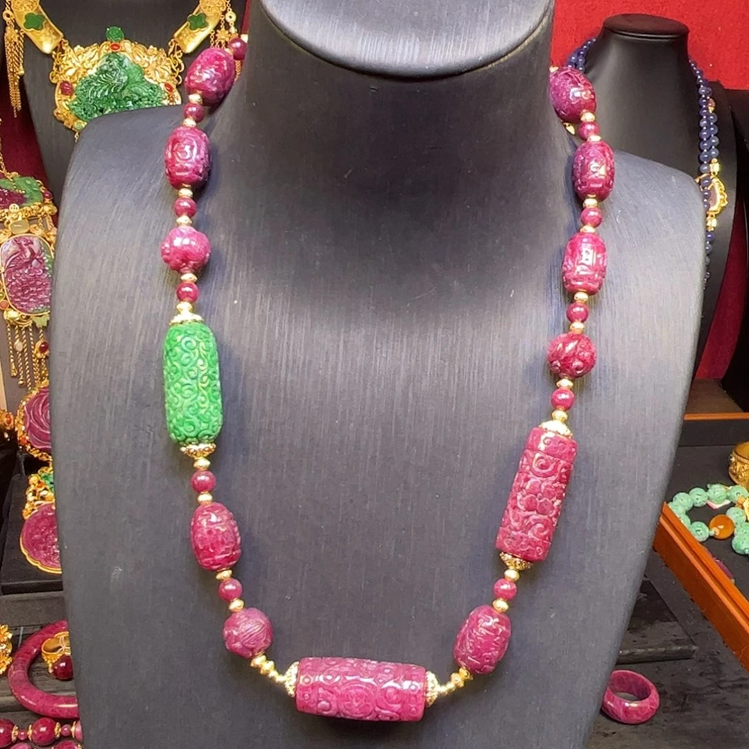 红宝石颈饰未镶嵌