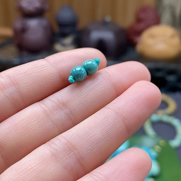 绿松石未镶嵌天然原矿绿松石配饰