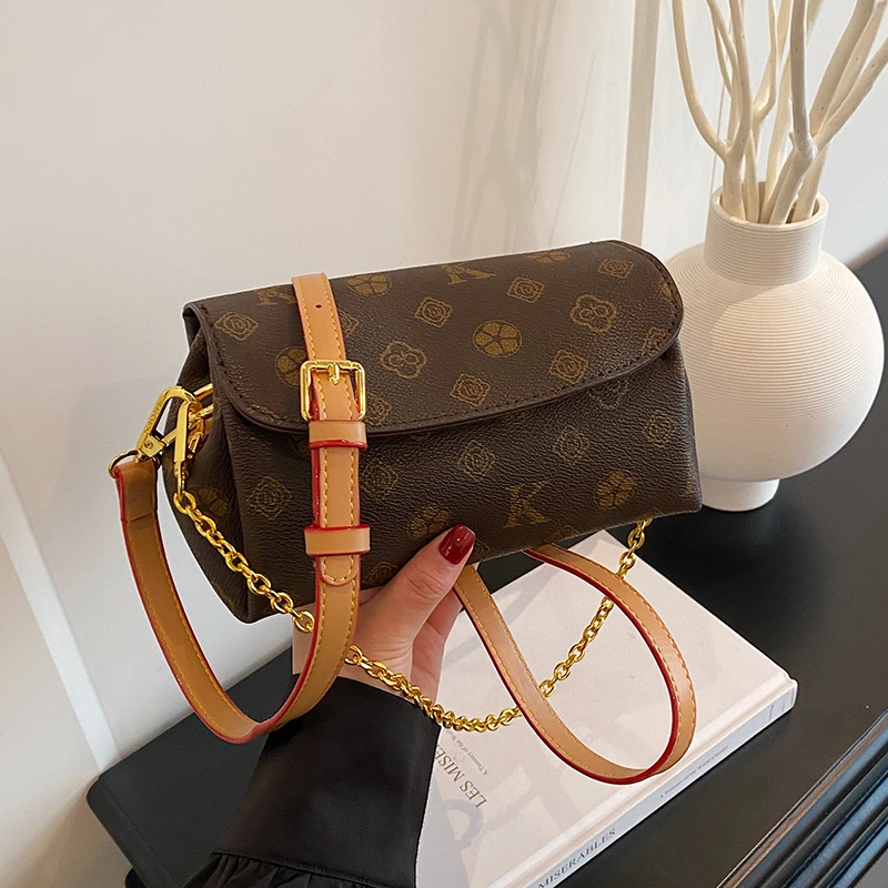 网红爆款小方包包女2025新款时尚百搭单肩斜挎包高级感链条手提包