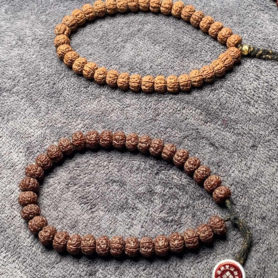 乌***宝金刚菩提吊坠老树王