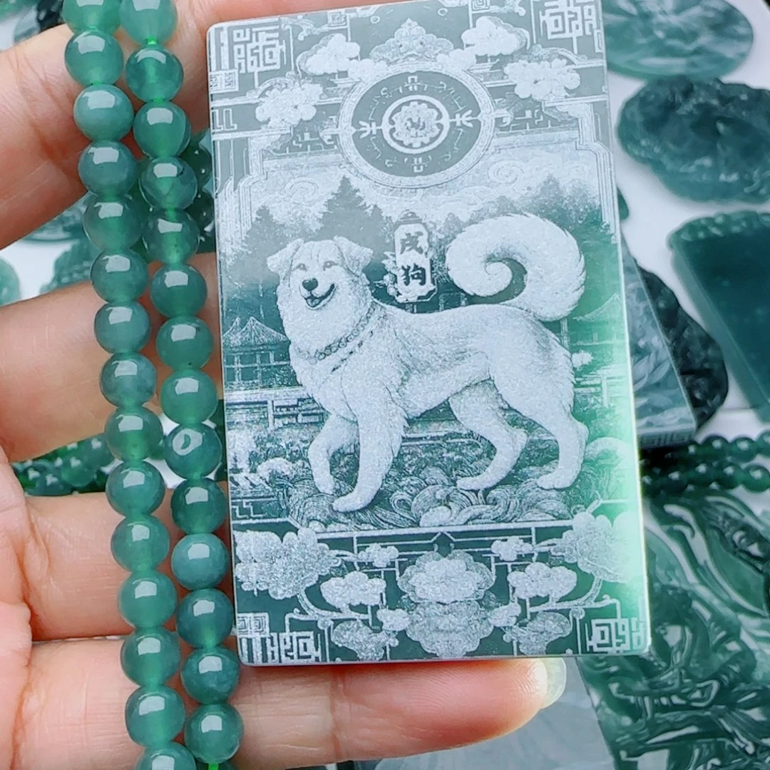 颈饰未镶嵌翡翠多样性发货天然的A货翡翠