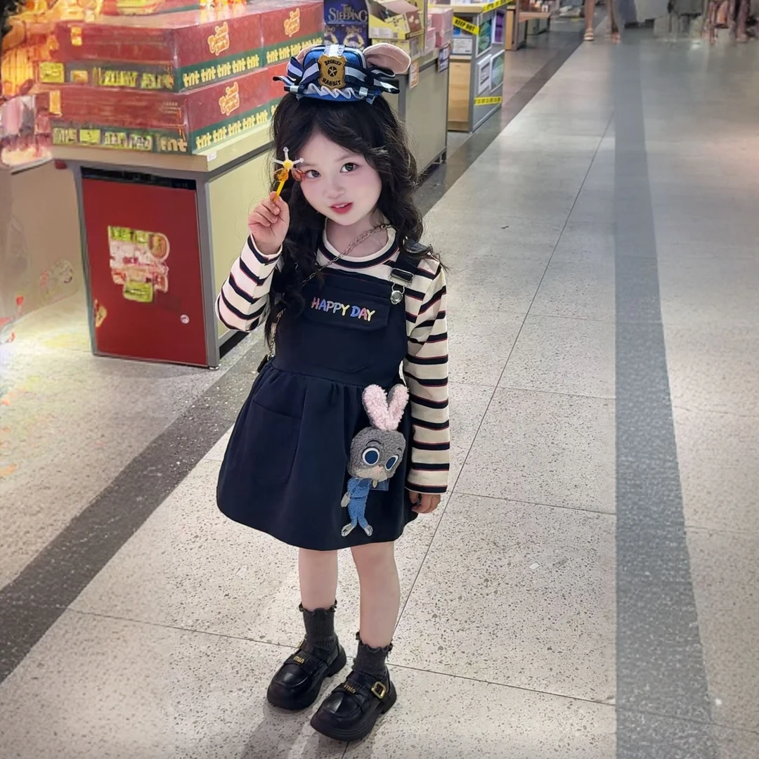 女童背带裙兔子警官套装春秋款2025新款儿童条纹t恤洋气女宝秋装