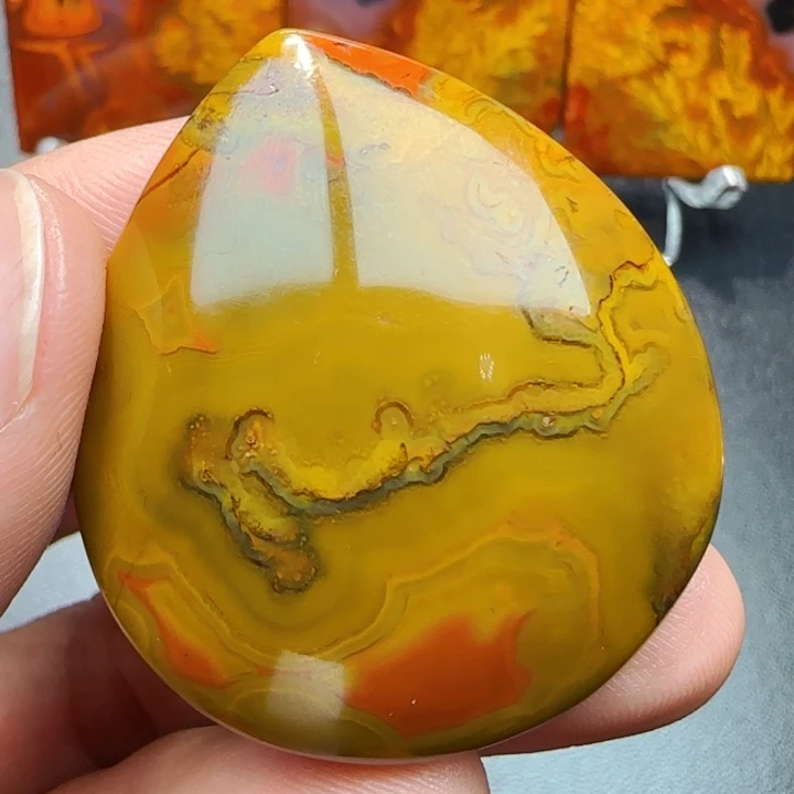 玛瑙/玉髓战国红未镶嵌维*