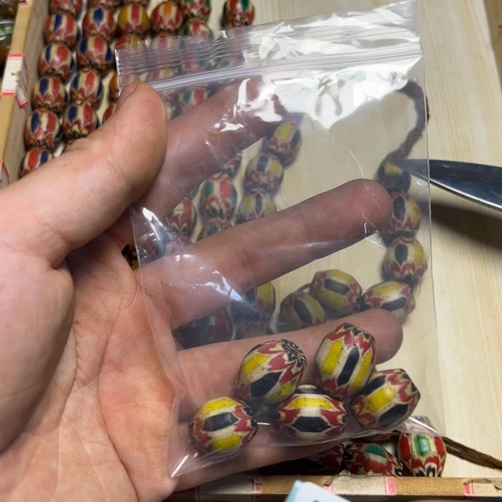 琉璃手工艺品3539。1包