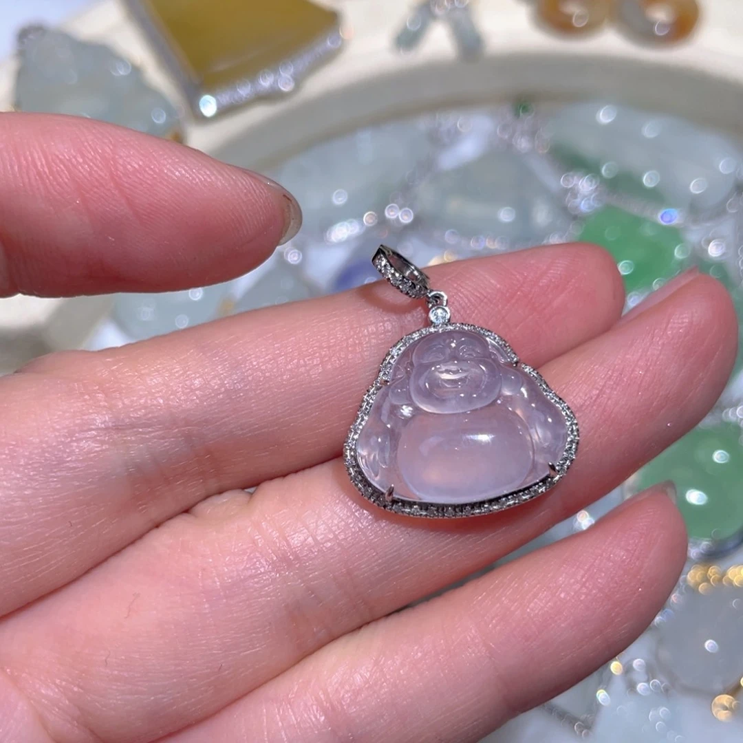 翡翠颈饰18K金镶嵌翡翠