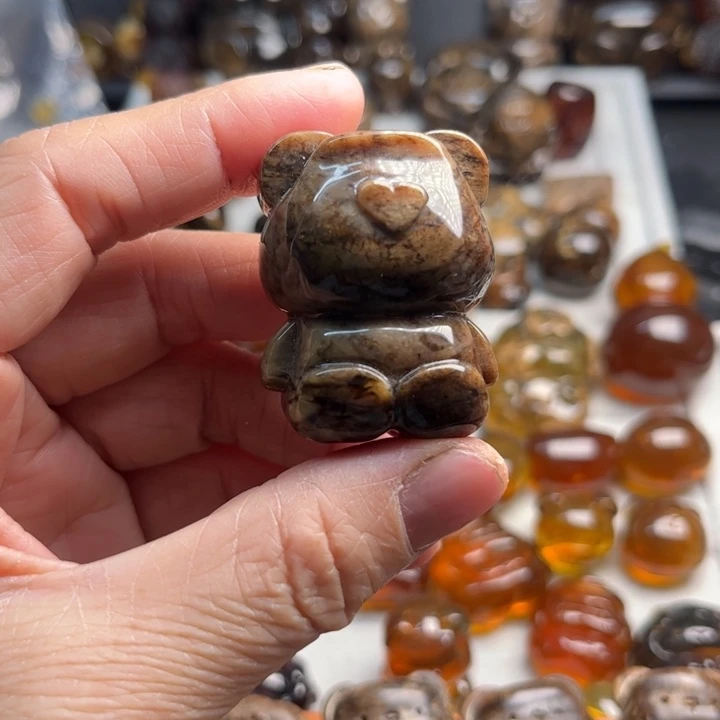 琥珀未镶嵌颈饰根珀