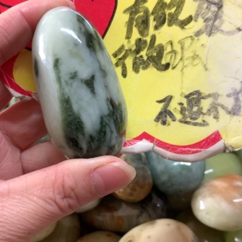 蛇纹石玉未镶嵌手把件